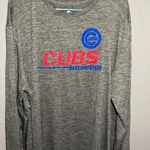 Cubs long sleeve shirt